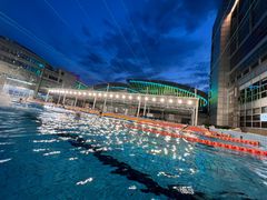 -包玉刚游泳场(黄龙恒励大厦店)