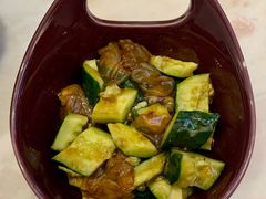 海蜇头拌黄瓜-丁字口海鲜热炒·烧烤大排档