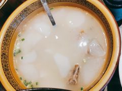 -富正毅三下锅·湘西韵味(天门山索道店)