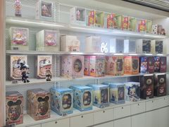 -泡泡玛特POPMART(上海环球港店)