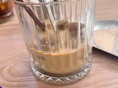 -V&A cafe