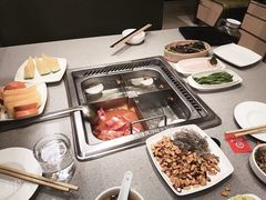 -海底捞火锅(新松江路生日主题店)