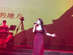 -赤红音乐现场(浦东金桥路店)