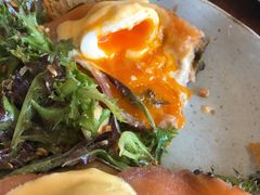 -ROAST coffee & eatery