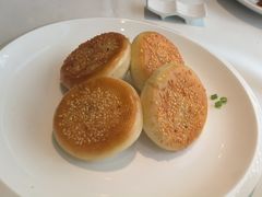生煎菜肉包-万龙洲海鲜(亚运村店)