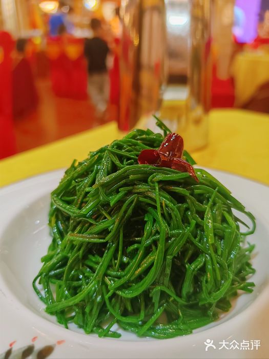 德乐海蒙餐炝拌草原沙葱图片