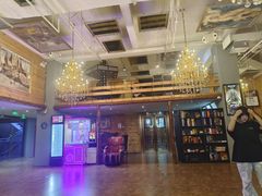 -明日世界密室轰趴·剧本桌游·箭馆团建(国贸店)