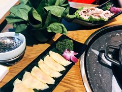 -三人行骨头王火锅(长寿店)