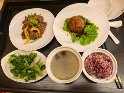 -玥悦月子中心(南桥店)