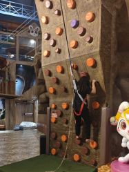 -卡通尼·Safari非洲探索乐园·生日会(金桥国际商业广场店)