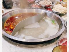 -老成都市井火锅阿泥頭火锅公司(海宁长安佳源中心广场店)