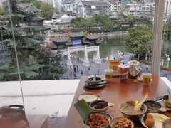 -包整·丝娃娃(一览甲秀楼风景店)