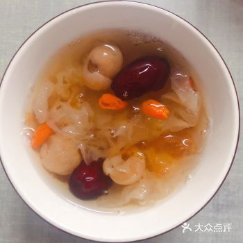 桃胶银耳羹,营养美味,滋补养颜,女性必备!