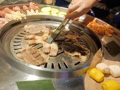 -哈哈碳都·牛肋条无限自助烤肉(宝龙店)