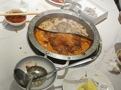 -嘎琉鲜切牛肉自助火锅