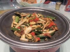 -镜泊小镇(东长安街店)