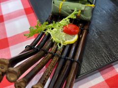 -刘姐啤酒鱼民族演艺餐厅(西街总店)
