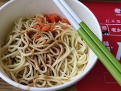 -老乡鸡(武汉中南梅苑小区地铁站店)