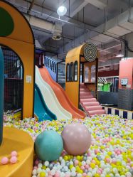 -嘟嘟乐儿童乐园(卜蜂莲花店)