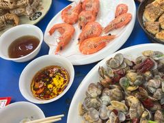 -老东镇啤酒屋海鲜加工·蒸汽海鲜·海鲜烧烤(台东店)