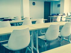 -上海市静安区图书馆(新闸路馆)
