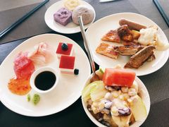 -湖景知味西餐厅•自助餐• 轻食(南京金茂威斯汀大酒店)