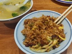 -怪噜范·老贵阳街头名小吃(鸿通城店)