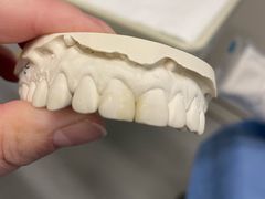 -上海市徐汇区口腔医院