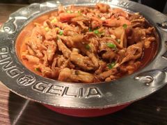 -胖哥俩肉蟹煲(湖滨银泰in77店)