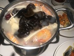 -多伦多海鲜自助餐厅(百盛购物中心三阳店)