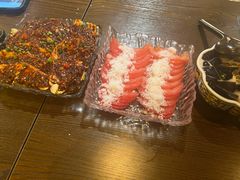 -人间半杯·小酒馆创意菜(三里屯店)