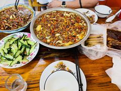 酸菜鱼-黑皮酸菜鱼(三山街店)