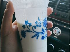 -锦明酸奶店新疆特产(斯大林西路四巷店)