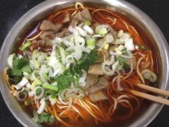 -薛记襄阳香辣牛肉面(平安路店)