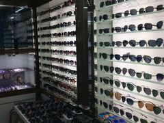 -华彬眼镜专业渐进配镜(潘家园店)