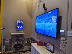 -莹乐迪量贩式KTV(祝桥店)
