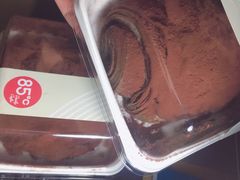 -85度C(生甜甜圈研究工坊·上海平凉店)