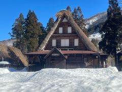 -白川乡与五箇山的合掌构造村落