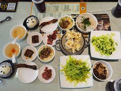 -正一涵老味道名小吃(广汉总店)