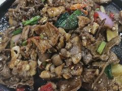 -标记美食新鲜猪杂(兴南大道店)