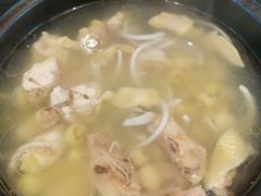 -东椰·海南椰子鸡火锅(朝阳门店)