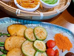 -包整·丝娃娃(一览甲秀楼风景店)