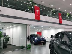 -TESLA 特斯拉(北京南四环中路特斯拉中心)