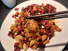 -万重锦·人文川菜馆(骡马市店)