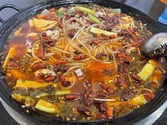水煮蛙-鸿顺老铁锅美蛙鱼府(解放碑店)