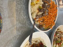 -汗腾格里·风味餐厅(新疆驻京办店)