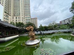 -绳金塔