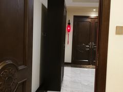 -鹤鸣嘉印象饭店(东市场小区店)