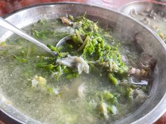 -御霞苑泥烩鸡休闲农庄