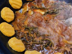 -铁锅炖灶台鱼老三炖鱼馆